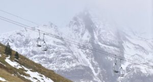 Dozens injured in chairlift accident at Spanish ski resort