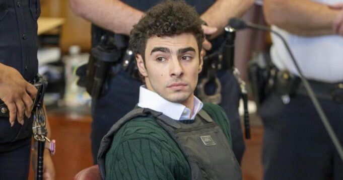 Luigi Mangione makes first court appearance of 2025