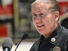 Los Angeles mayor removes fire department chief