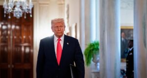 Trump visits Walter Reed for annual physical exam