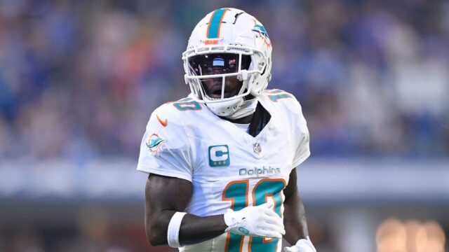 Police called after Dolphins' Hill, wife in dispute