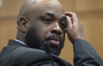 Man charged in 8 killings 8 years ago in Phoenix area goes on trial