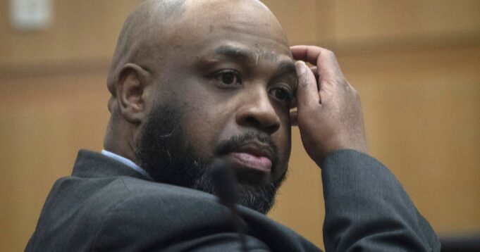 Man charged in 8 killings 8 years ago in Phoenix area goes on trial