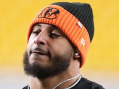 Bengals’ Stone takes pay cut with team in mind Bengals' Stone takes pay cut with team in mind