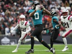 Jags release WR Davis, absorb $20.3M cap hit Jags release WR Davis, absorb $20.3M cap hit