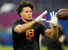 Texans rookie Higgins makes history with deal Texans rookie Higgins makes history with deal