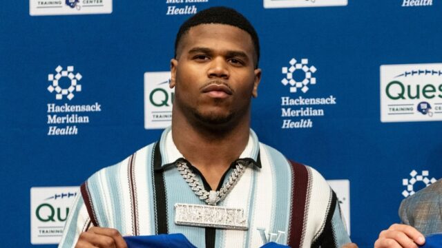 Giants top draft pick Carter picks jersey No. 51
