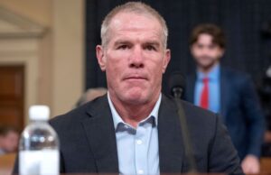 Favre’s defamation suit vs. auditor to move forward Favre's defamation suit vs. auditor to move forward