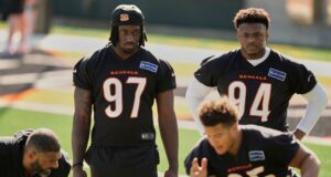 Bengals’ top pick Shemar Stewart skips camp drills, awaiting deal Bengals' top pick Shemar Stewart skips camp drills, awaiting deal