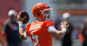 Browns QB Gabriel embracing addition of Sanders Browns QB Gabriel embracing addition of Sanders
