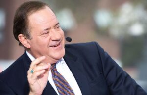 Whoop! Berman staying at ESPN through 2029 Whoop! Berman staying at ESPN through 2029