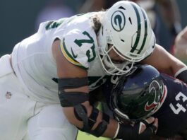 Oh, snap: Two plays cost Pack guard $2M raise