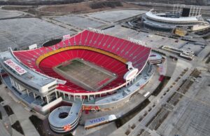 Missouri reps back incentives to keep Chiefs, Royals Missouri reps back incentives to keep Chiefs, Royals