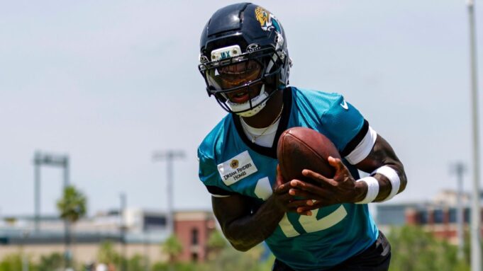 Lawrence: Hunter brings ‘juice’ to Jags’ offense Lawrence: Hunter brings 'juice' to Jags' offense
