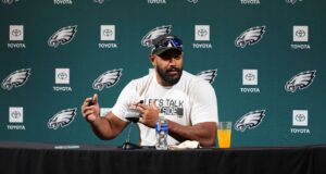 Eagles downplay tush push import as vote looms Eagles downplay tush push import as vote looms