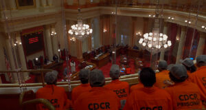 California Legislature Advances Bill to Raise Pay for Inmate Firefighters