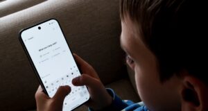 Landmark AI Chatbot Bill, Addressing Youth Risks, Moves to Gov. Newsom’s Desk