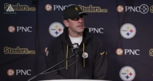 Steelers QB Aaron Rodgers on Late Arrival to Ireland: ‘It Is What It Is’