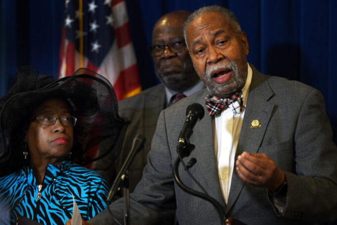 Black Caucus Members Join Legislative Democrats to Condemn Fatal Shootings by Federal Agents