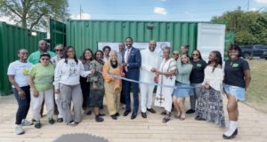 Mayor Andre Dickens Joins Grand Opening of HBCU Green Fund Resilience Hub on Earth Day in West Atlanta
