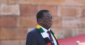 Zimbabwe’s Ruling Party Backs Mnangagwa for 2030